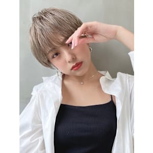 【SOURCE】小顔マッシュショート