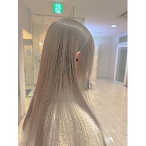 ELLYLONDON 三宮Part2店×スタイル