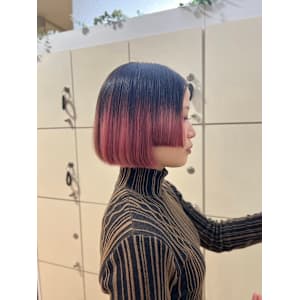 アシンメトリーボブ×デザインカラー PINK