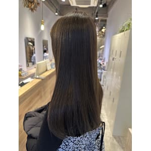 大串　グレーベージュ