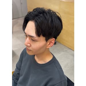 「NIKO」ナチュラルショート　大人ショート　センターパート