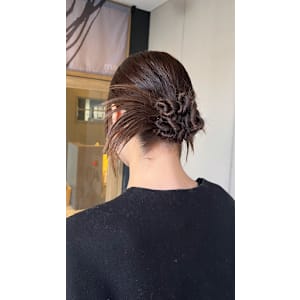 ネジネジカチモリヘア☆