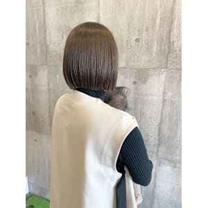 ストレートぱつんBob《ARCH CHIAKI》