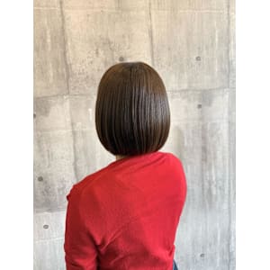 ブラウンベージュ