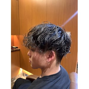 縦落ちスパイラルパーマ