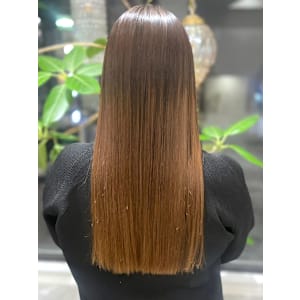 髪質改善ストレート　美髪ロング　縮毛矯正　うるつや