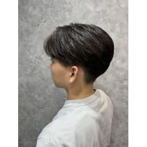 毛流れメンズスタイル　センターパート