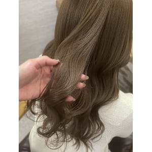 オリーブベージュカラー◎