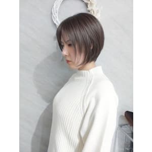 ３０代におすすめのショートボブスタイルです。