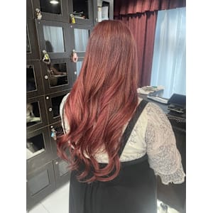 pinkred【錦糸町北口】ayaka