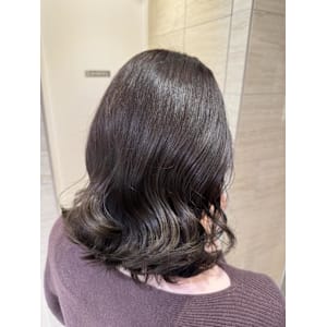 明るめオリーブベージュ /コノミ.大船