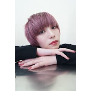 お手入れ簡単　ミニマルなマッシュショート　表参道　美容院