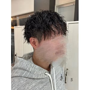 ツイスパ/ツイストスパイラル/スパイラルパーマ／メンズパーマ