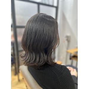 ふんわり外ハネミディアム