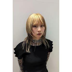 ブリーチオンカラー