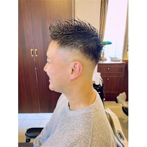 【20代 男性】ロンドンフェードショート（大宮/バーバー）