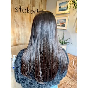 美髪・頭皮メンテナンスケアサロンRe:care×スタイル