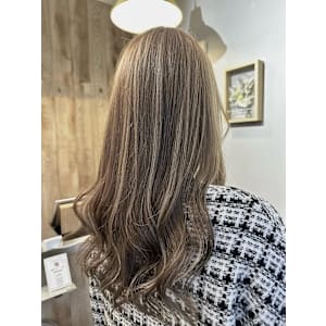 美髪・頭皮メンテナンスケアサロンRe:care×スタイル