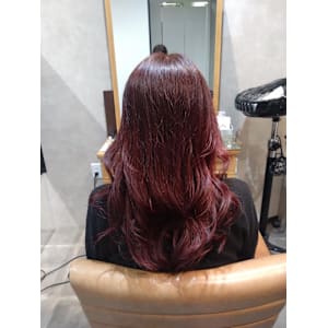 つやつやボルドーカラー☆ - 半個室型美容室 Sourire 姪浜店【ハンコシツガタビヨウシツスーリールメイノハマテン】掲載中