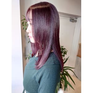 ミディアムボルドー