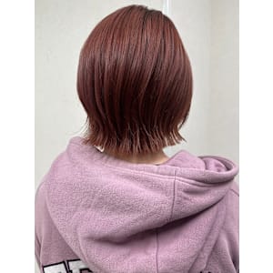 今大人気可愛いレイヤーボブ×コーラルピンク