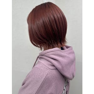 今大人気可愛いレイヤーボブ×コーラルピンク