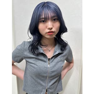 #シルバーに色落ちするブルーカラー♪