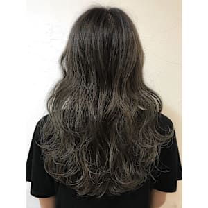 【WILLOW】グレージュ×波ウェーブ