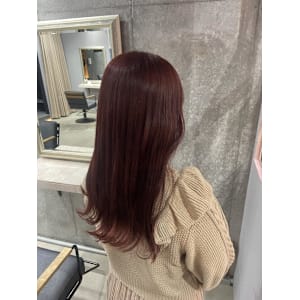 チェリーレッド