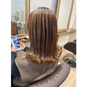 バレイヤージュカラー