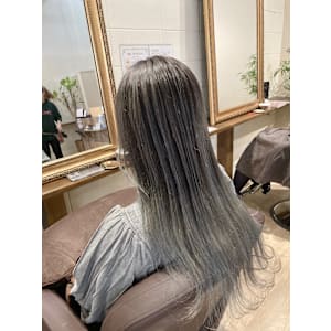 バレイヤージュカラー