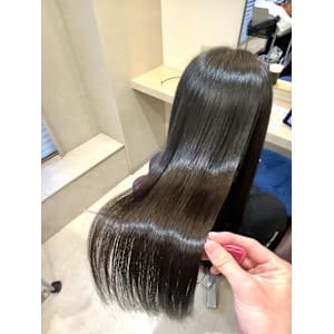 艶々ストレート