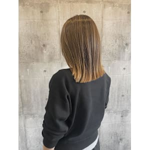 白髪ぼかしハイライト《ARCH CHIAKI》 - ARCH【アーチ】掲載中