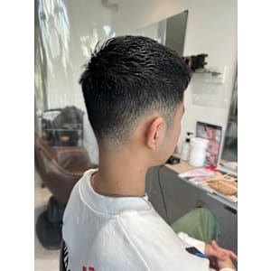 フェードクロップ