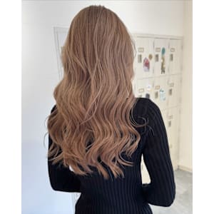 ミルクティーベージュ