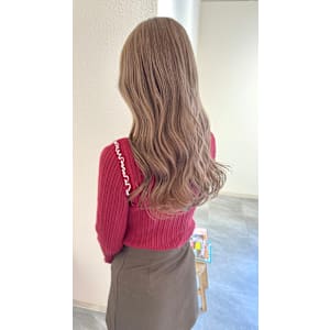 ミルクティーベージュ