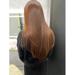 オレンジベージュ