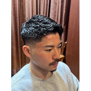 銀座　理容室　ショートスタイル
