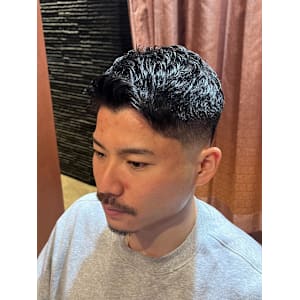 銀座　理容室　ベリーショート　フェードスタイル