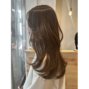 大串　ブラウンベージュ