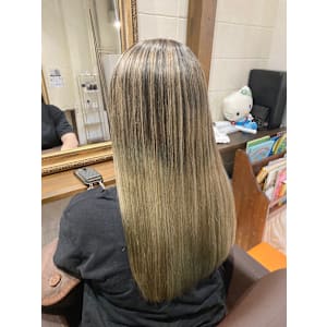 バレイヤージュカラー