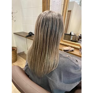 バレイヤージュカラー