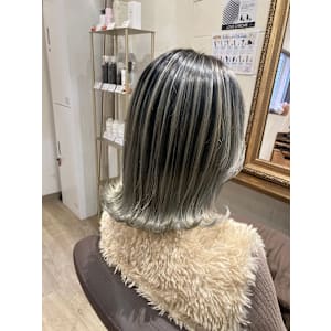 バレイヤージュカラー