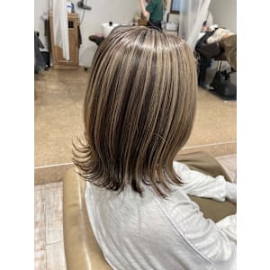 バレイヤージュカラー