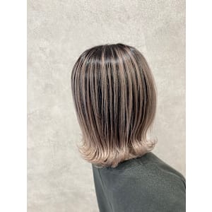 バレイヤージュカラー