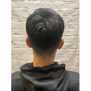 メンズ/ショート/刈り上げ/アップバング/短髪