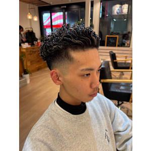 ゴリゴリスキンフェード【平塚・秦野・二宮・小田原】