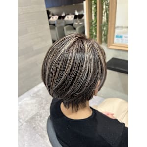 ハイライトショートボブ＠30代40代50代60代