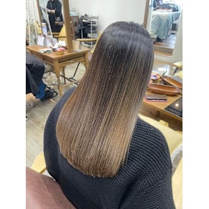 デザインカラー/ケアブリーチ/派手カラー/グラデーション