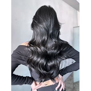 透明感カラー黒髪_ba532241